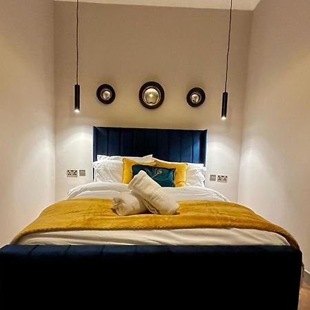 1 Bed Apt In West End Глазгоу Екстериор снимка